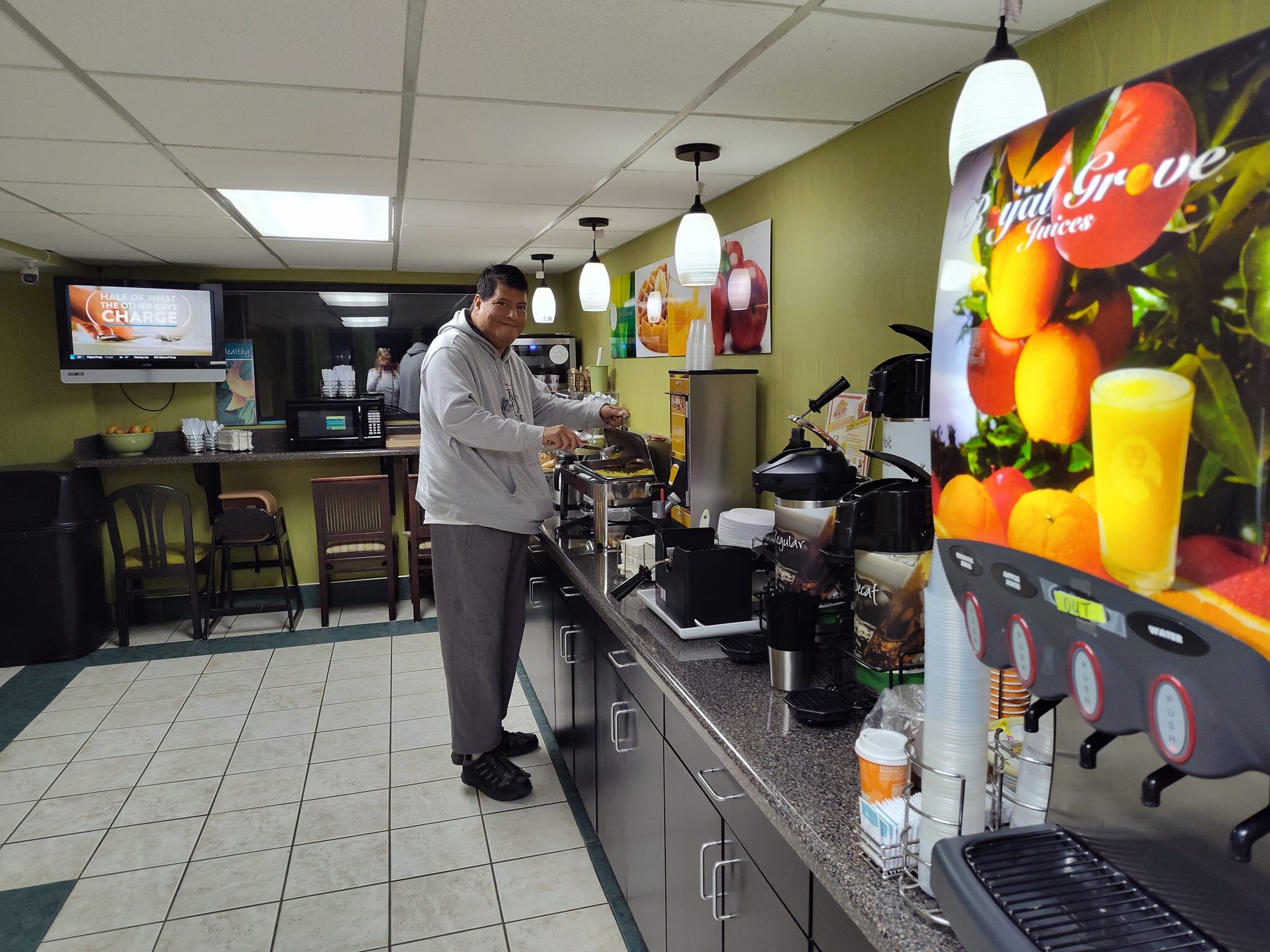 Quality Inn West-浴室