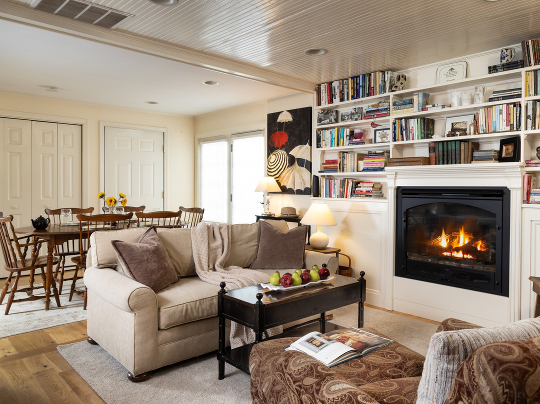 Devonfield Inn主图