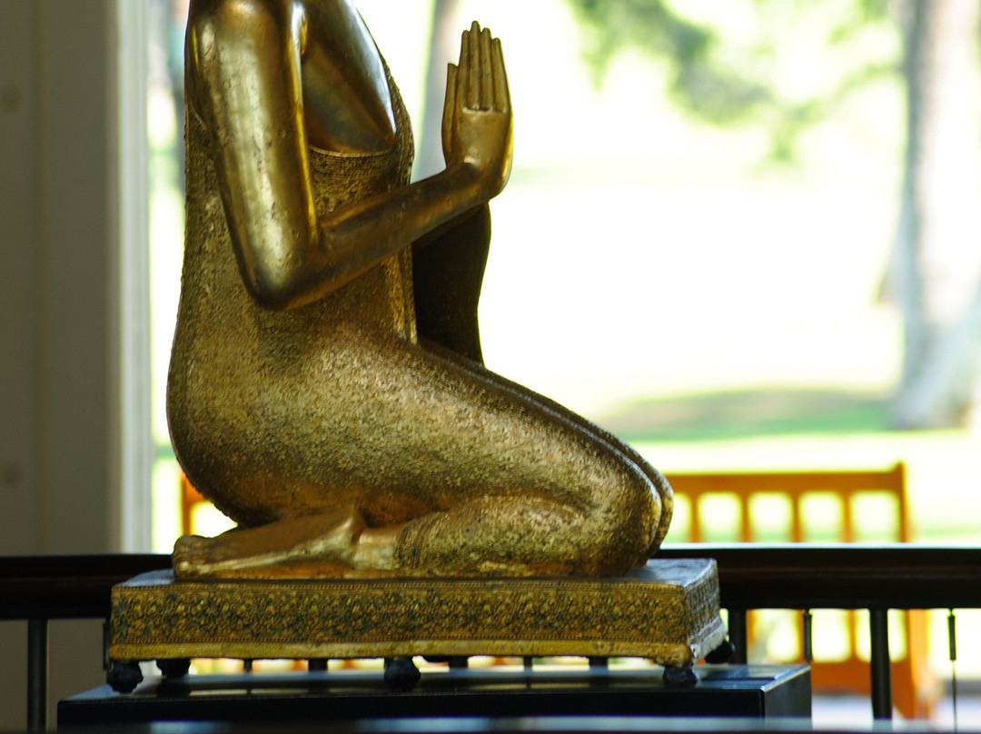 莫纳克亚海滩酒店主图