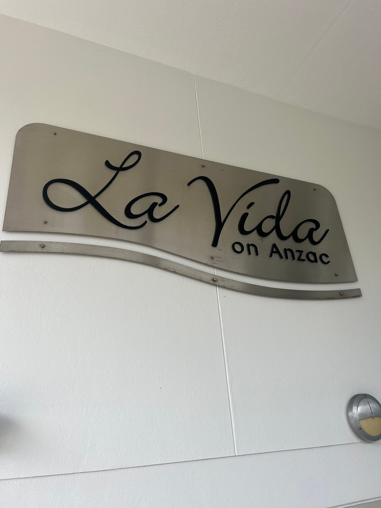 La Vida On Anzac-官方