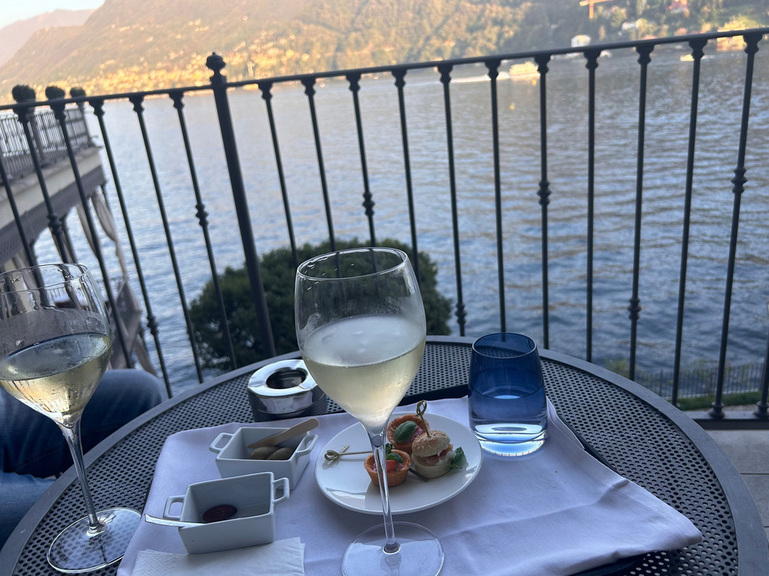 弗罗瑞别墅酒店主图