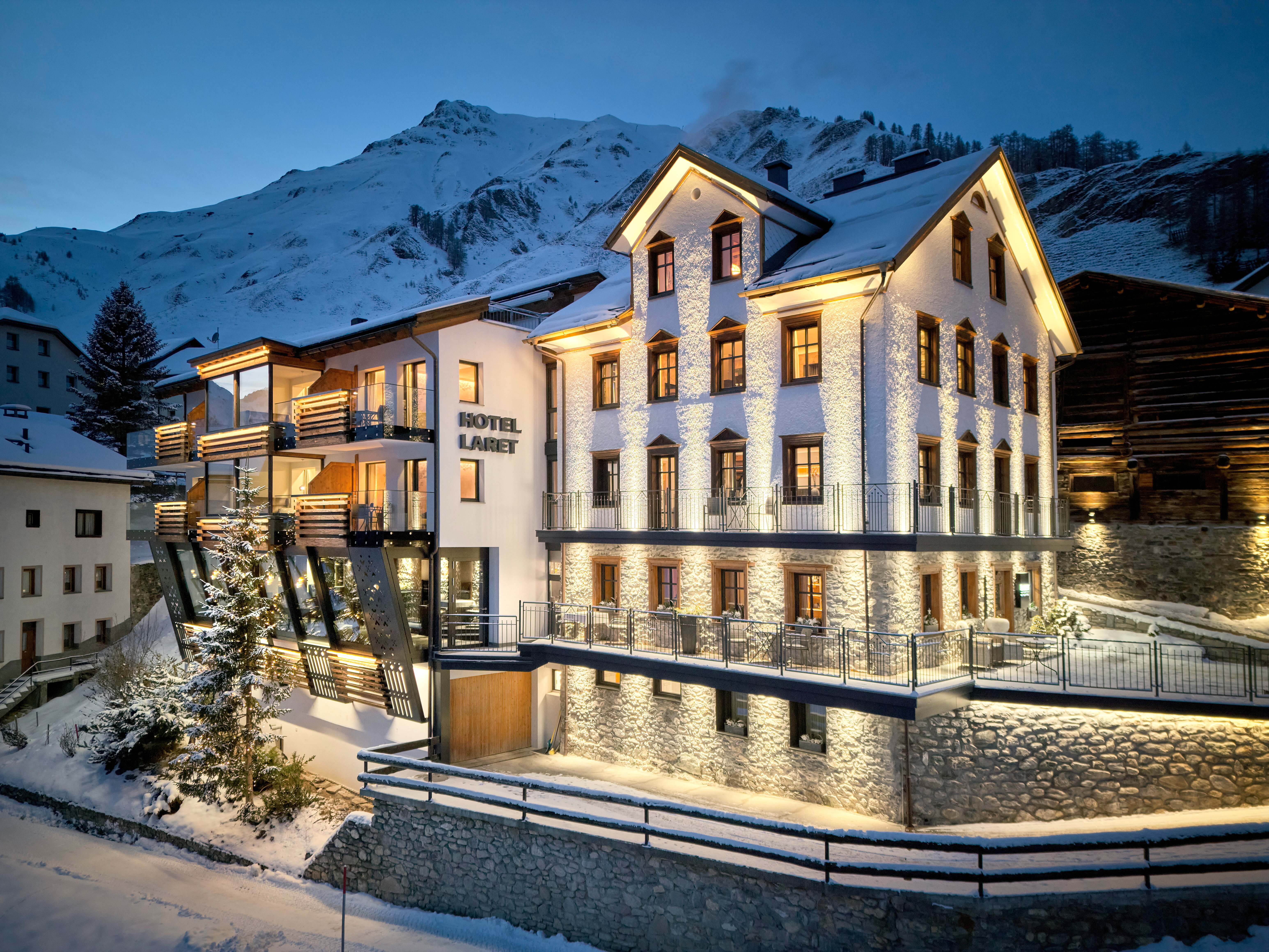 LARET Private Boutique Hotel-浴室
