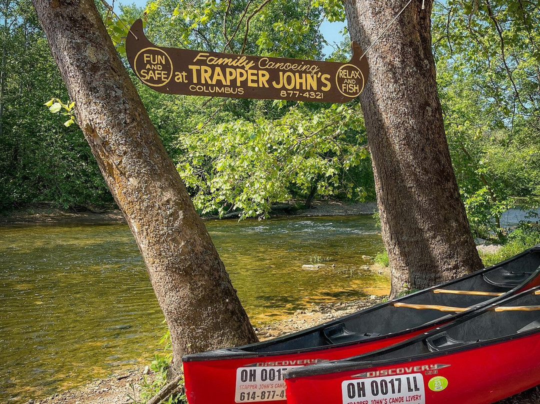 Trapper John's Canoe Livery-格罗夫城必去景点