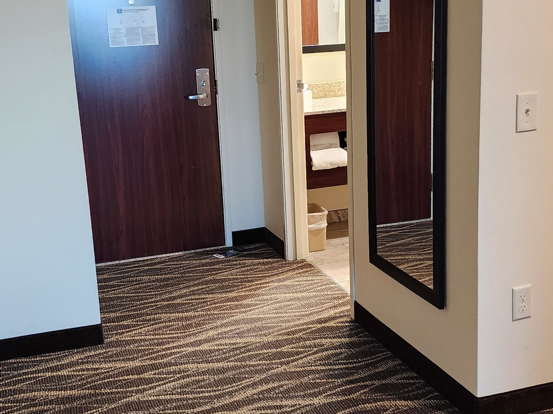 Cobblestone Hotel & Suites – Superior/Duluth主图