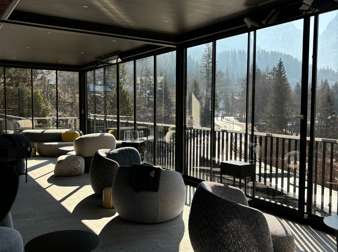 Milka Boutique Hotel & Restaurant主图