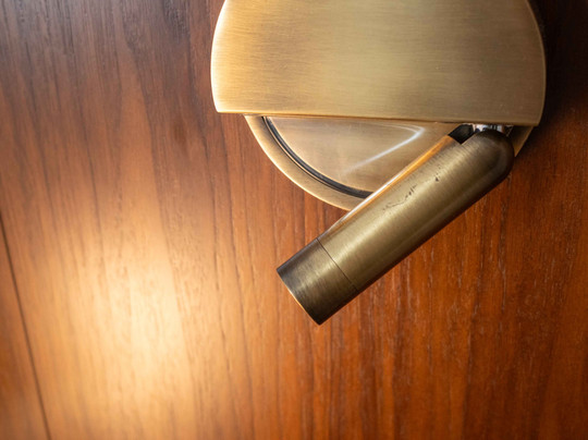 Crystalbrook Albion主图