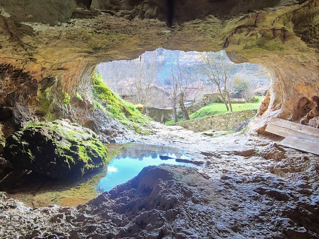 Cascada de Orbaneja景点图片