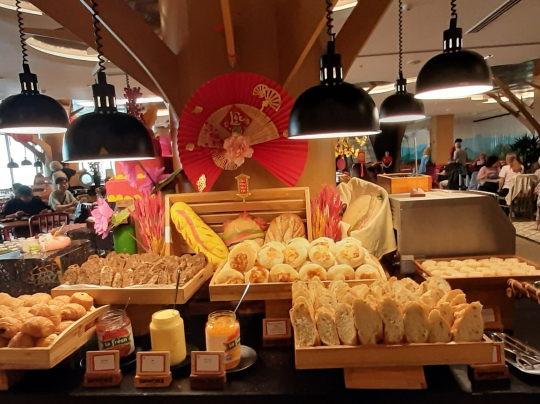 Bà Nà Hills-Hoa Phu必去景点