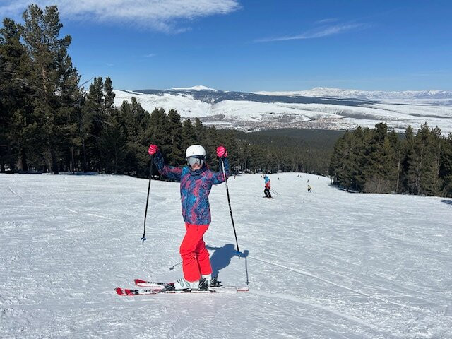 Duja Chalet Ski Center主图