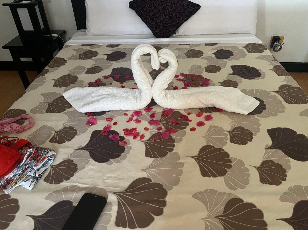 佩尼拉海滨度假胜地酒店主图