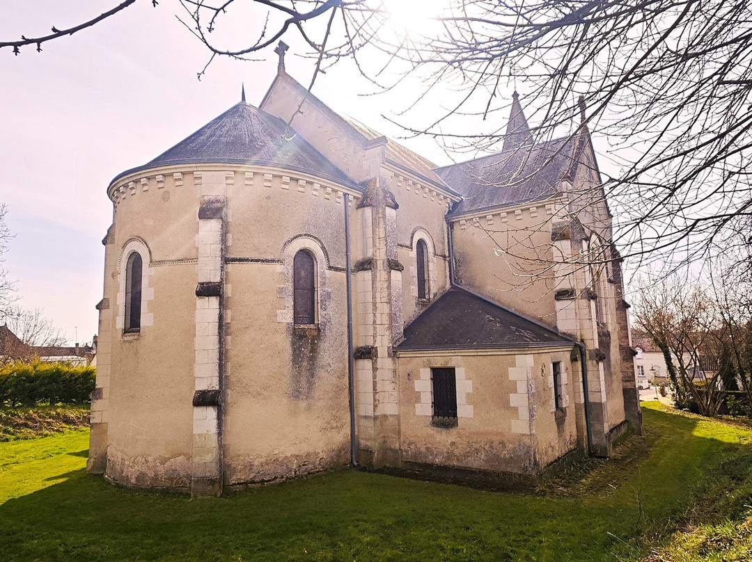 Eglise Notre-dame-Le Tranger必去景点
