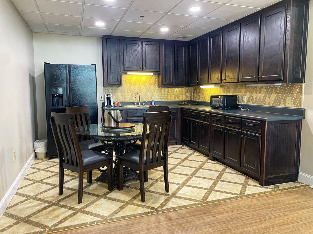 The Coldwater Inn主图