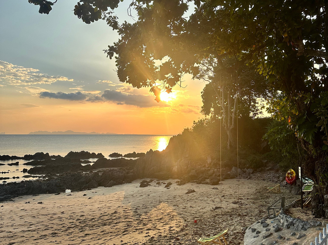 Horizon Beach Resort Koh Jum主图