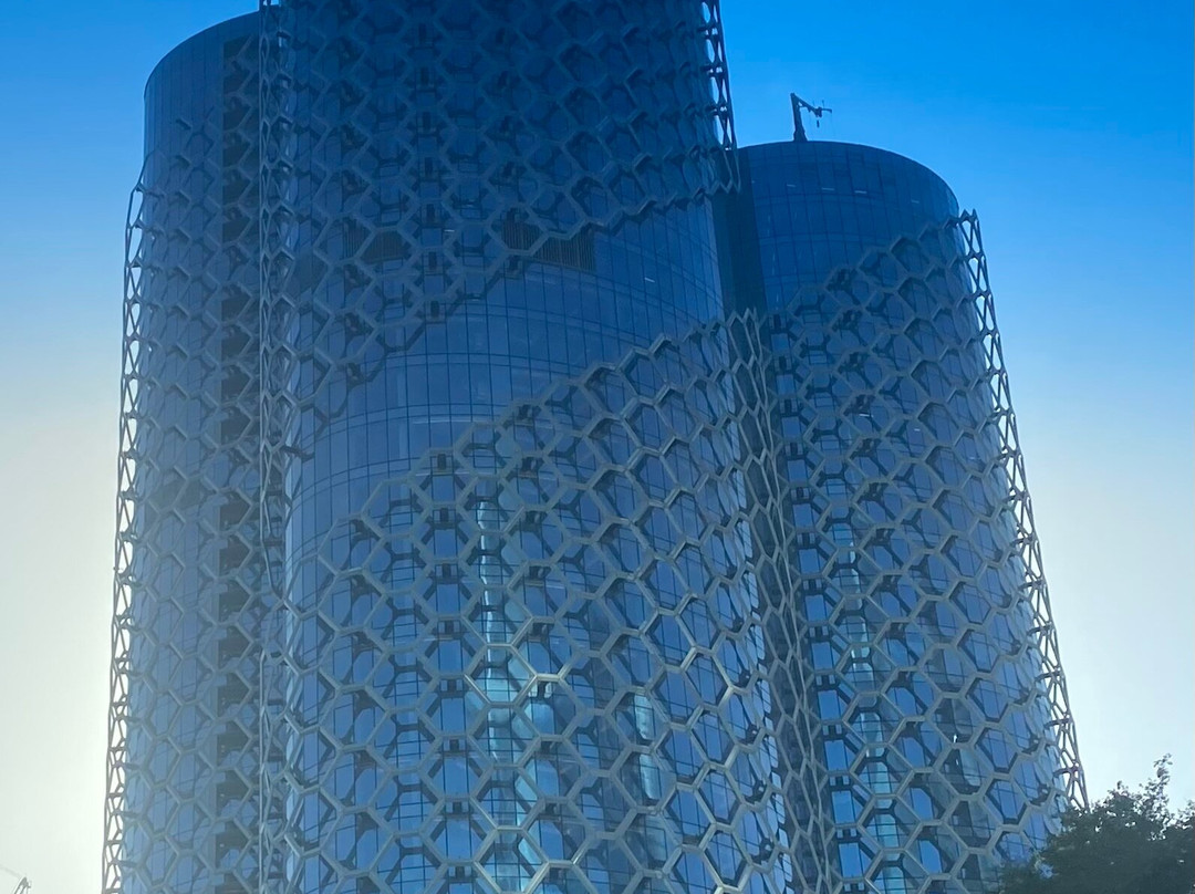 Corniche Park Towers-多哈必去景点