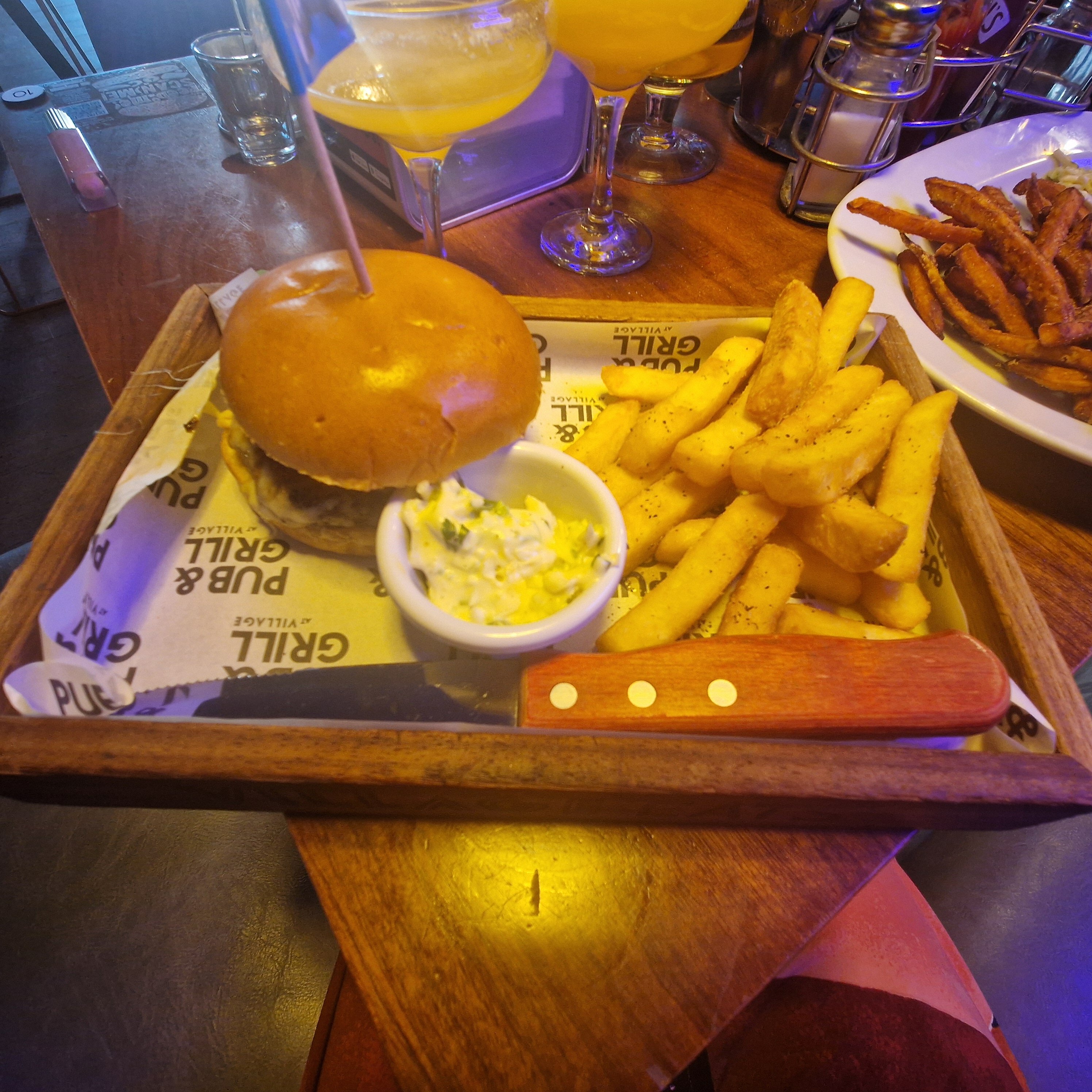 Village Hotel Leeds South-官方