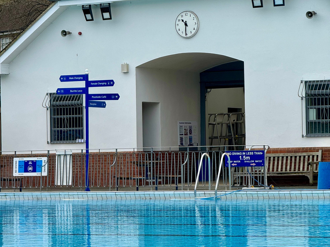 Guildford Lido-吉尔福德必去景点