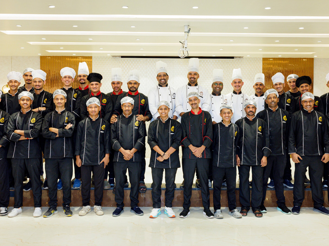 Srigandha Residency Vaccinated Staff主图