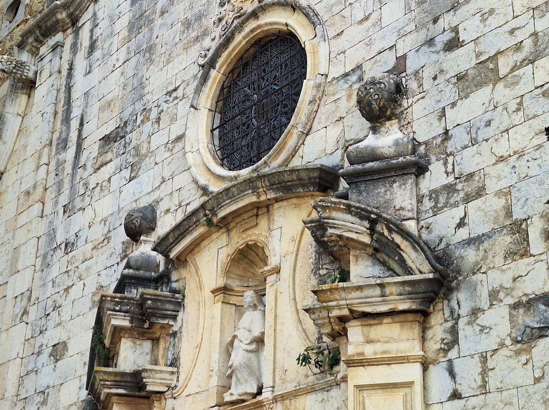 Iglesia De Sant Genís De Monells-Monells必去景点