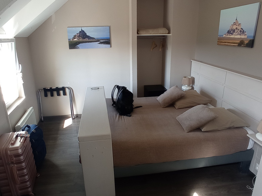 Aux Chambres Du Mont主图