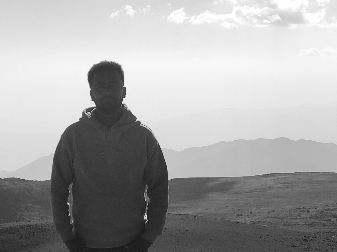 Shishilie Tour And Travel景点图片