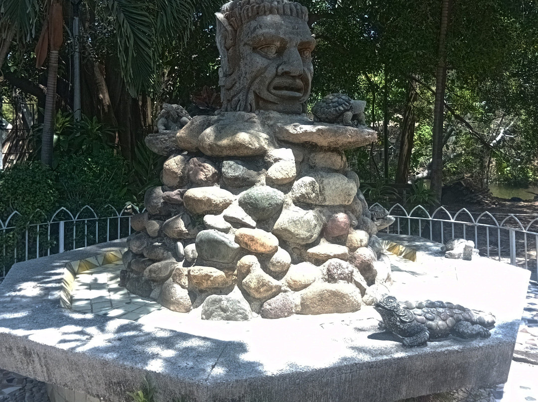 Isla Cuale-瓦拉塔港必去景点