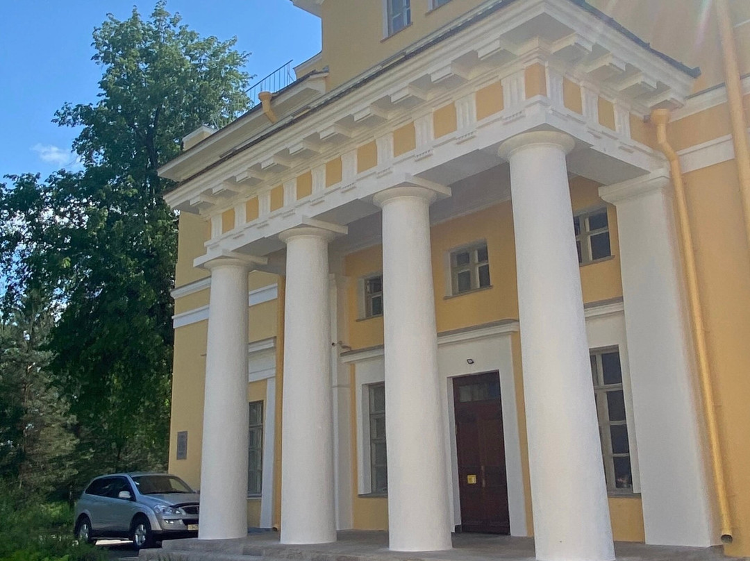 Bogadelnya Kurakinykh-巴甫洛夫斯克 必去景点