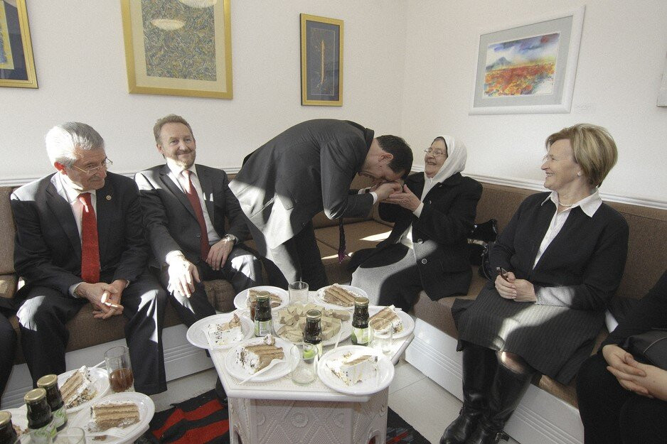 Rodna Kuca Alija Izetbegovica-Samac必去景点