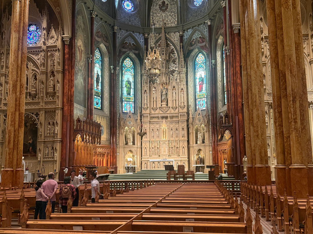 St. Patrick's Basilica-蒙特利尔必去景点