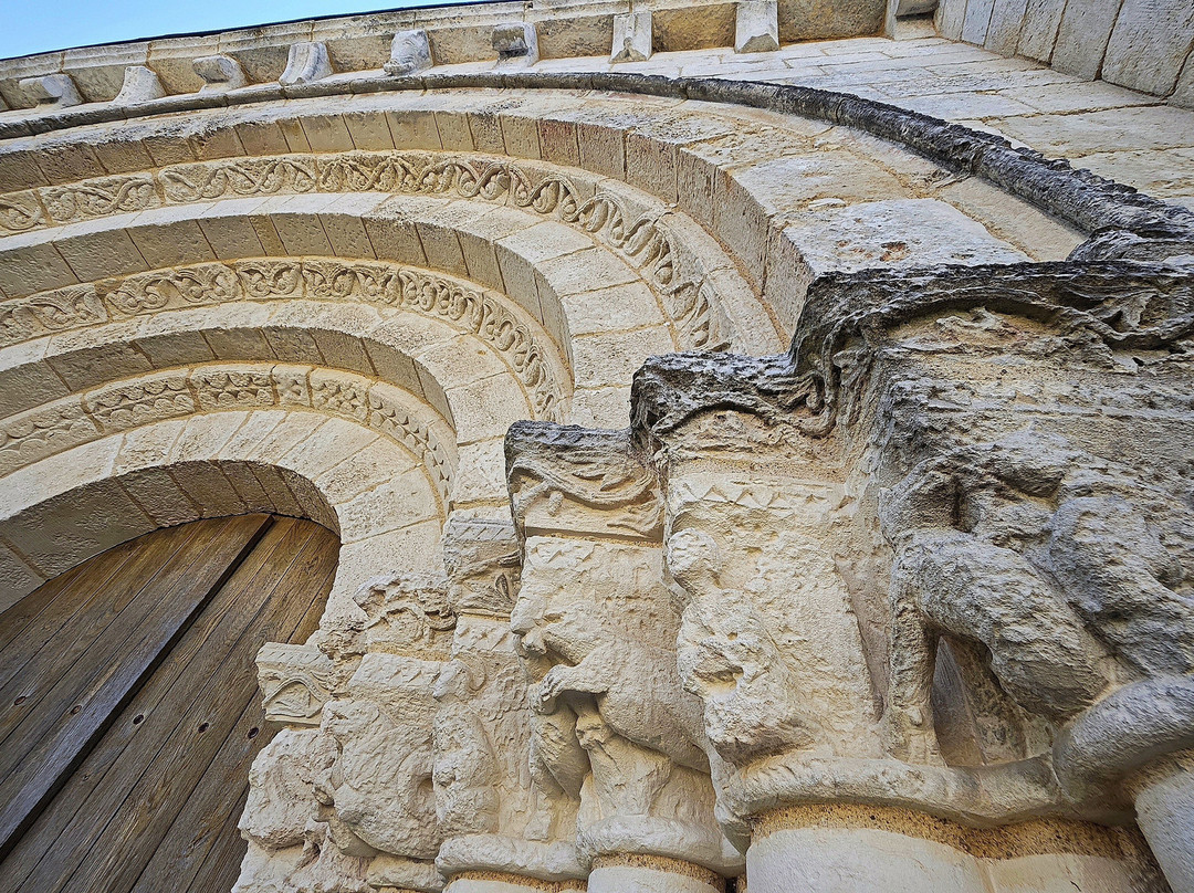 Eglise Saint-pierre De Machennes-Mazerolles必去景点