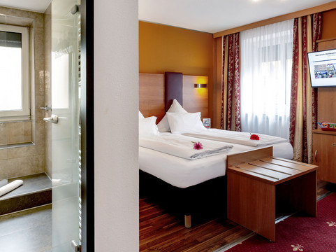 Hotel Burgschmiet主图