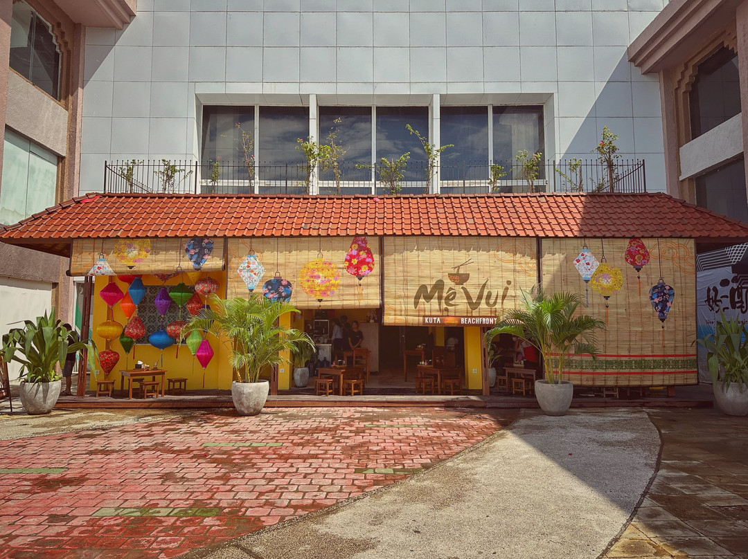 Mệ Vui Kuta Beachfront