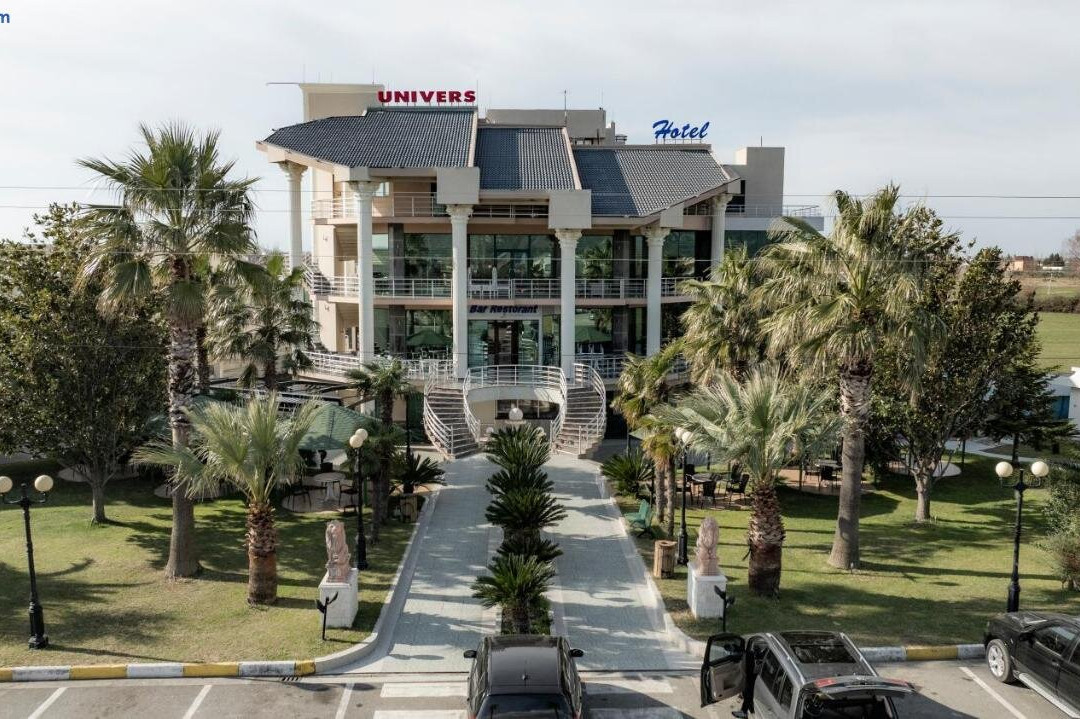 Hotel Univers Lac
