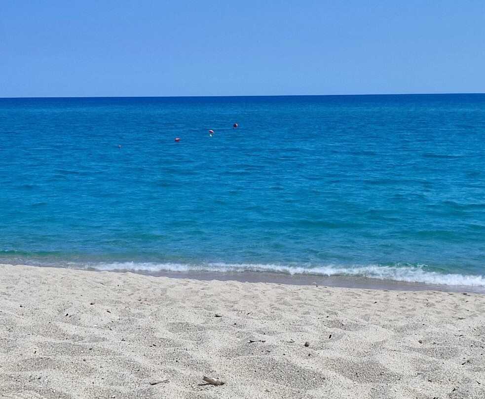 Marina di Orosei-奥罗塞必去景点