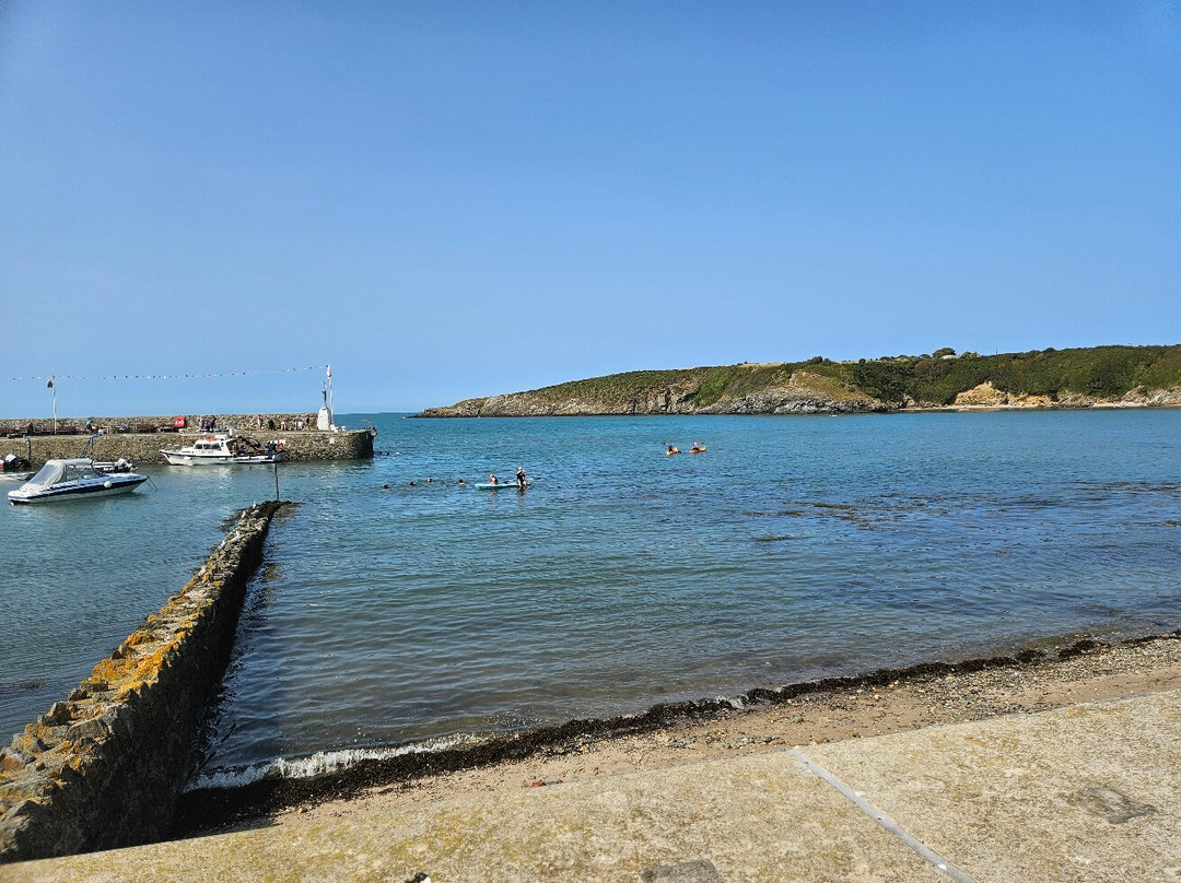 Cemaes Harbour-Cemaes Bay必去景点