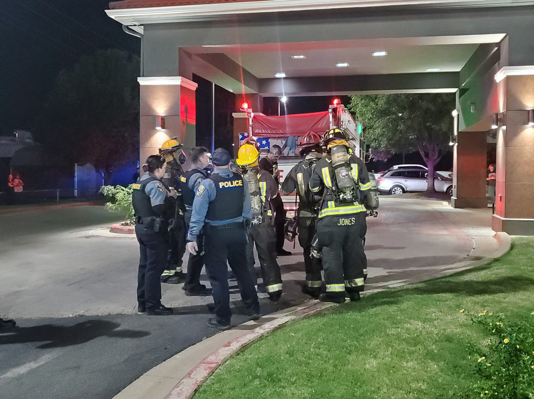 La Quinta Inn & Suites by Wyndham Lawton / Fort Sill主图