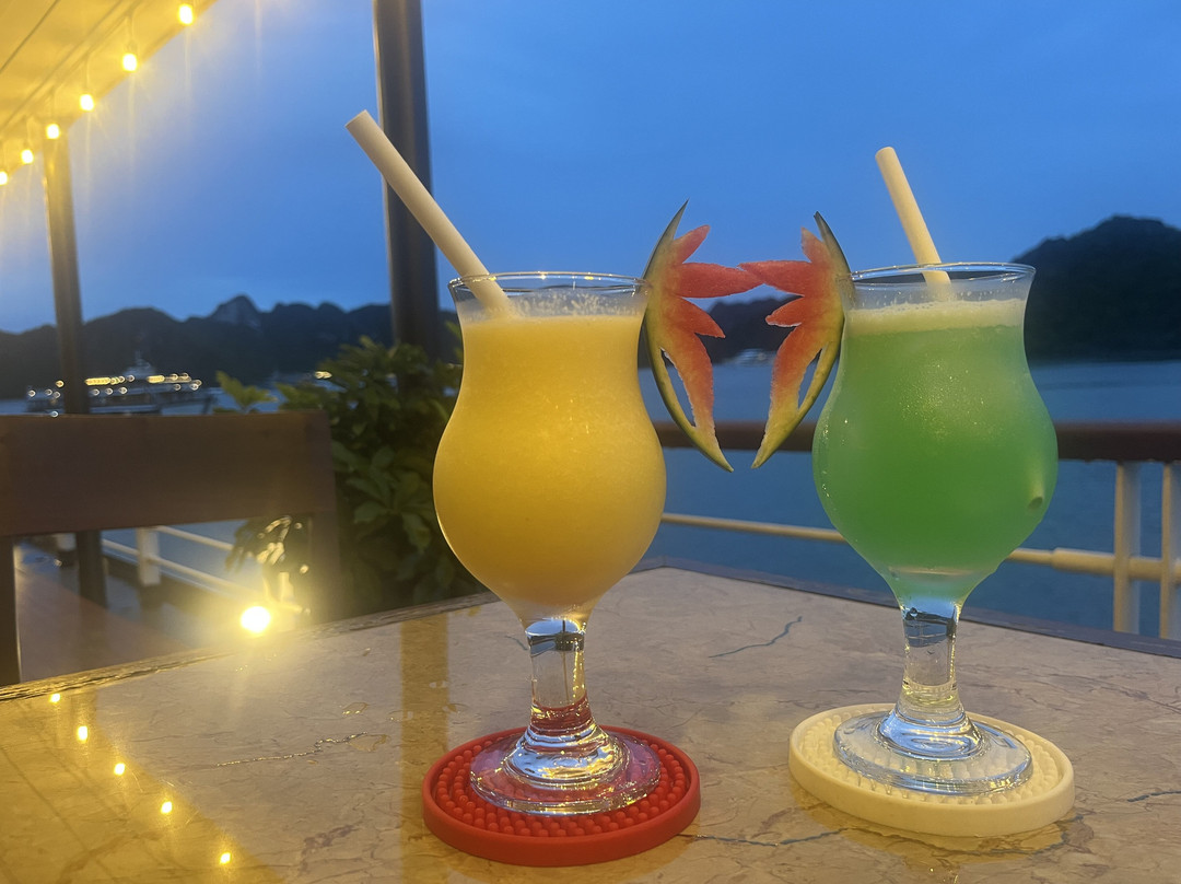 Orchid Trendy Cruises-Bai Chay必去景点