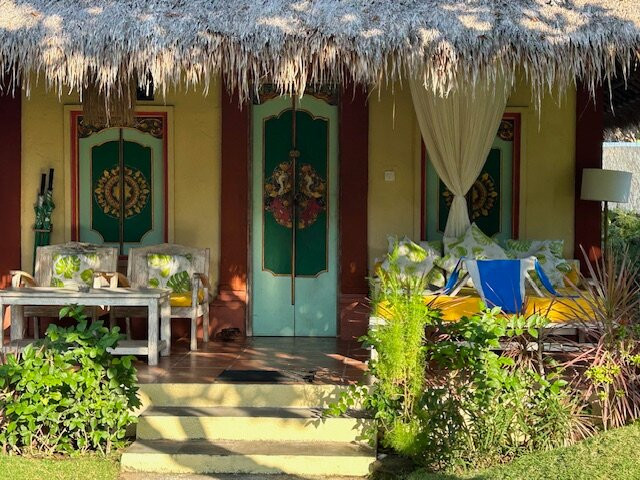 塔曼沙丽巴厘Spa度假酒店主图