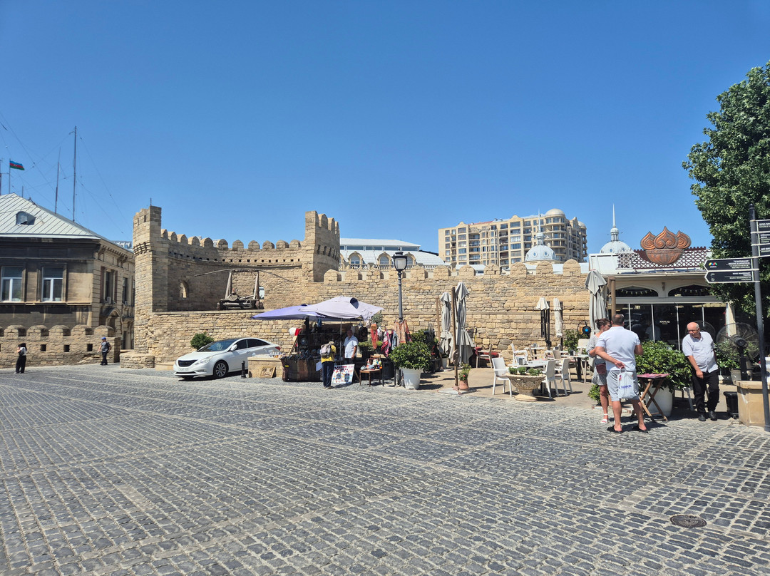 Azerbaijan Travel International-巴库必去景点