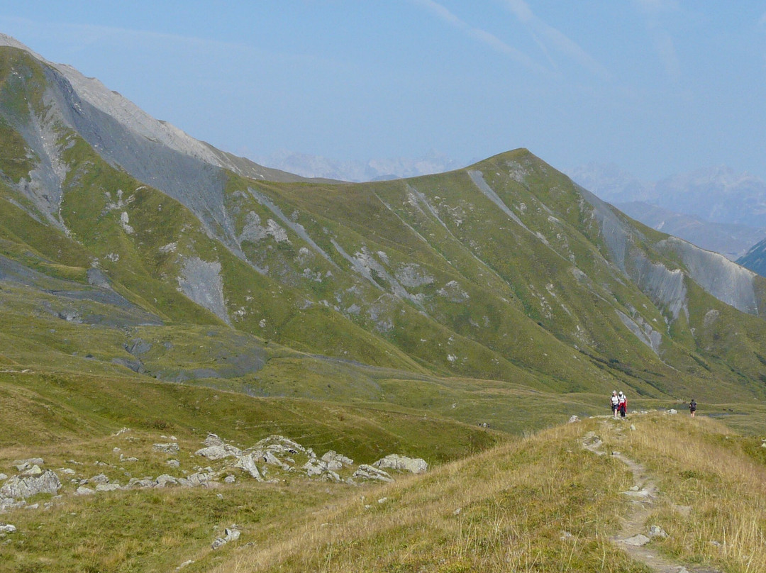 Promenade Savoyarde de Découverte des Aiguilles d'Arves-Albiez-Montrond必去景点