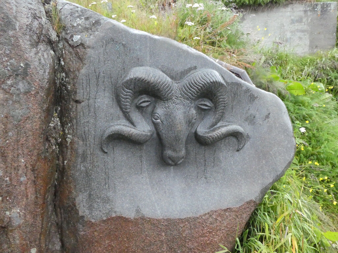 Tasersuaq-Qaqortoq必去景点