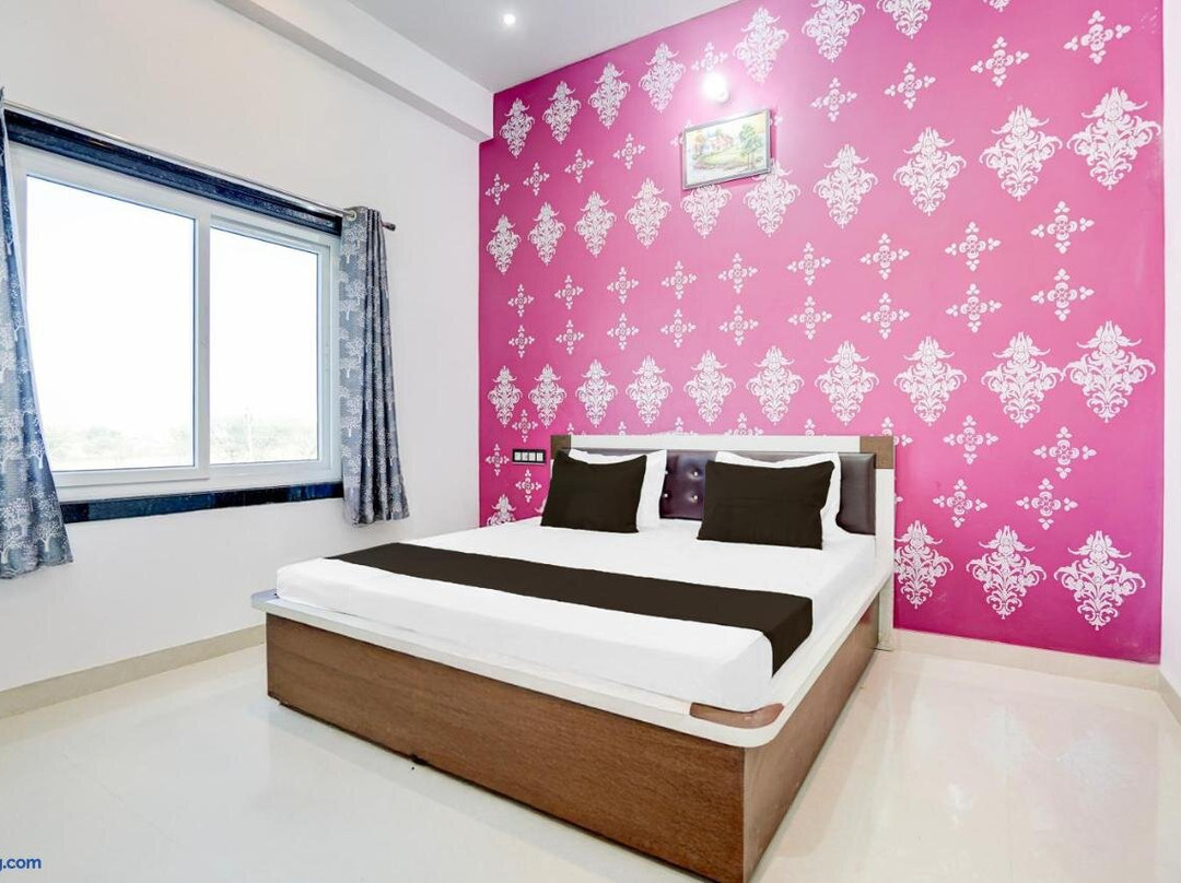 Hotel O Udayraj And Restuarant