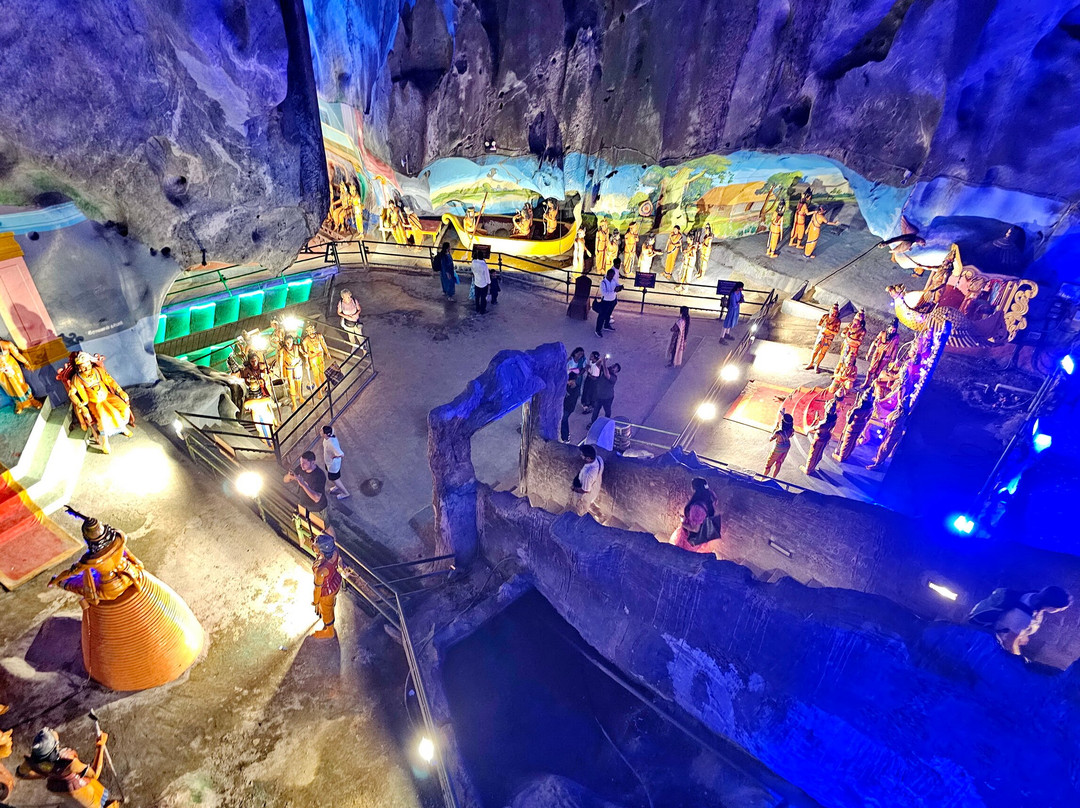 Ramayana Cave-黑风洞必去景点