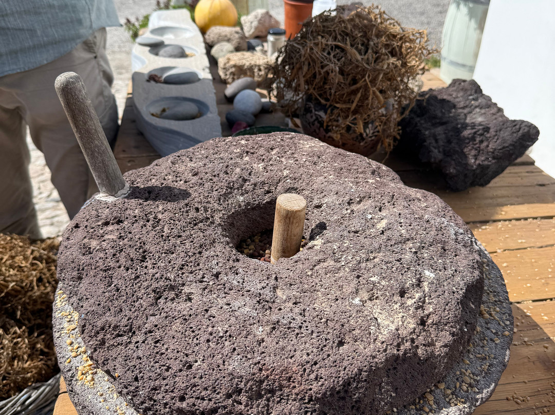 Nomikos Estate Santorini-Vothonas必去景点