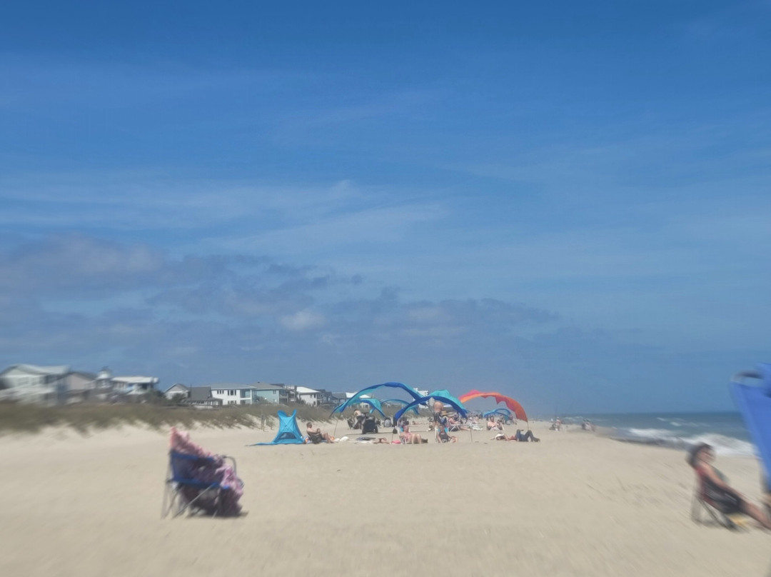 Crystal Coast Oceanfront Hotel主图