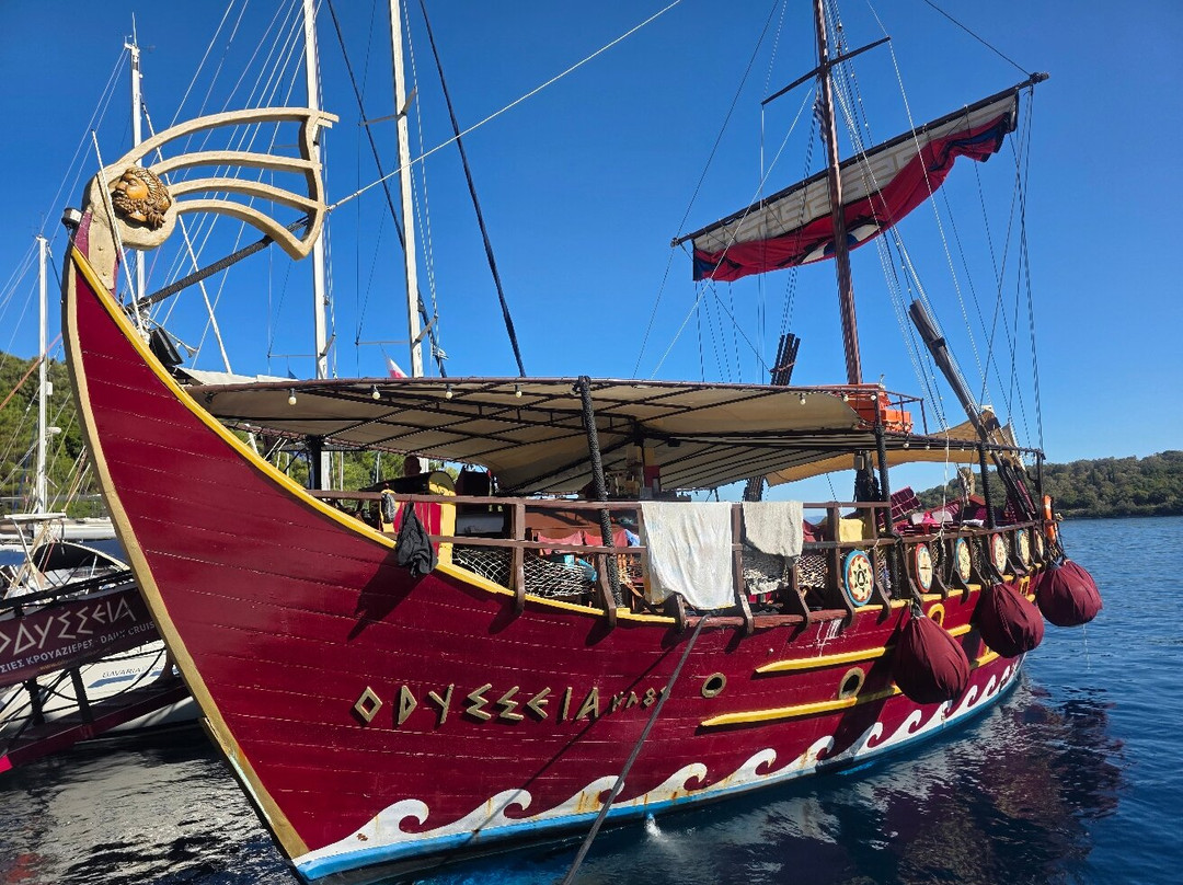 Odysseia Boat Tour-Nidri必去景点