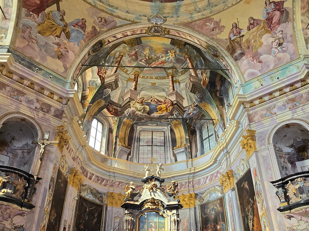 Santuario della Madonna del Sasso-Madonna del Sasso必去景点