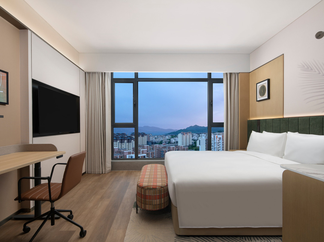 承德高新区希尔顿花园酒店