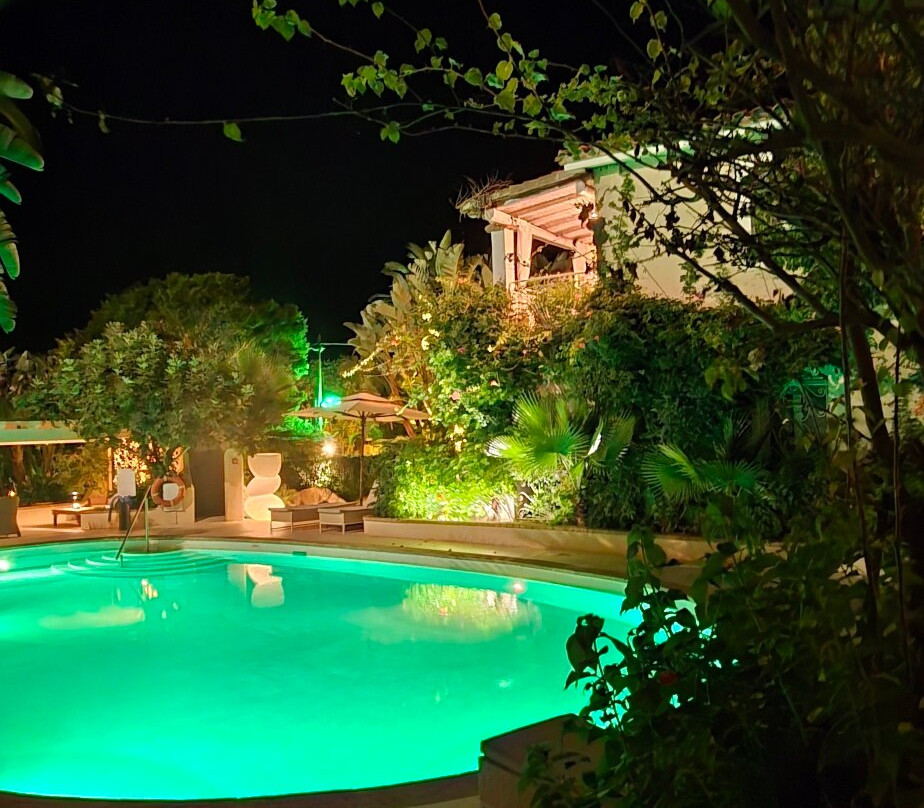 西缪斯培拉亚酒店主图