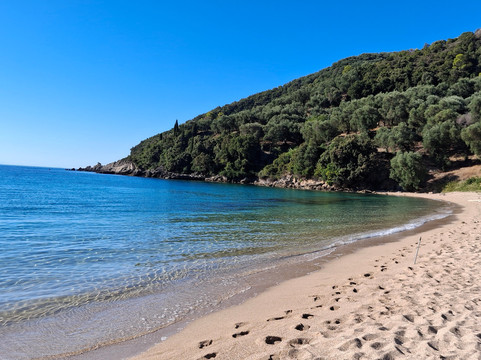 德拉克斯公寓酒店主图