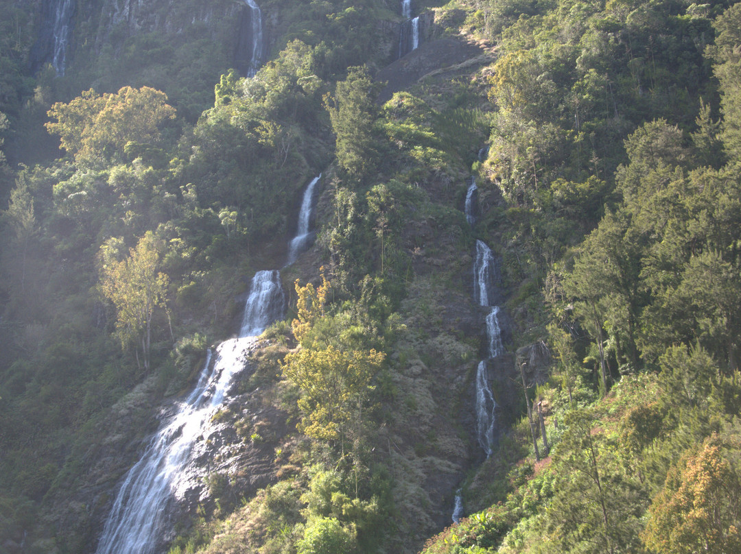 Cascade du Voile de la Mariée-Salazie必去景点